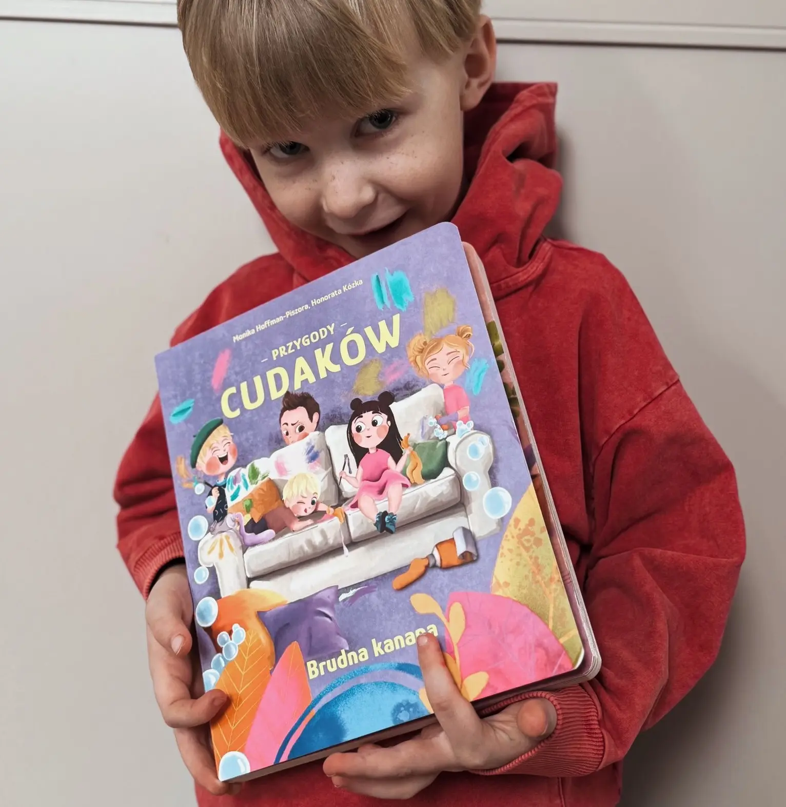Książeczka "Brudna Kanapa, czyli opowieść o sztuce wybaczania" Przygody Cudaków TOM VI - obrazek 3